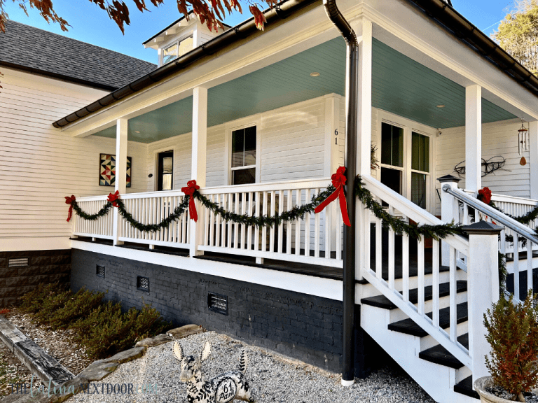 Cozy Christmas Farmhouse Tour