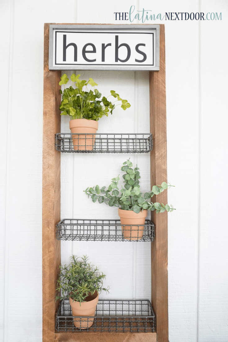 DIY Farmhouse Wall Planter